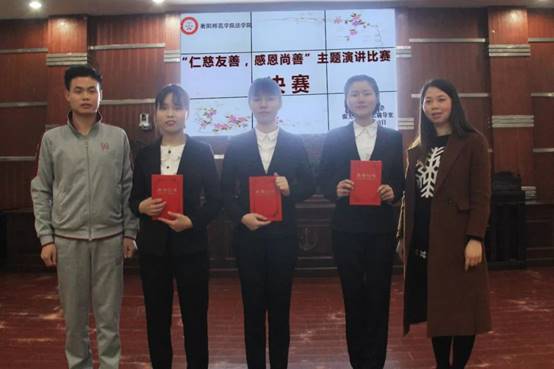 https://mmbiz.qpic.cn/mmbiz_jpg/6wH3b0FJibpo71bNveoSKKbrdWyibwxK7GcFibR5JRwZHeibEXjl7CgJ8iboISbLo74hic3sbaKMs5XSpWiaBQlUaT5Ww/640?wx_fmt=jpeg
